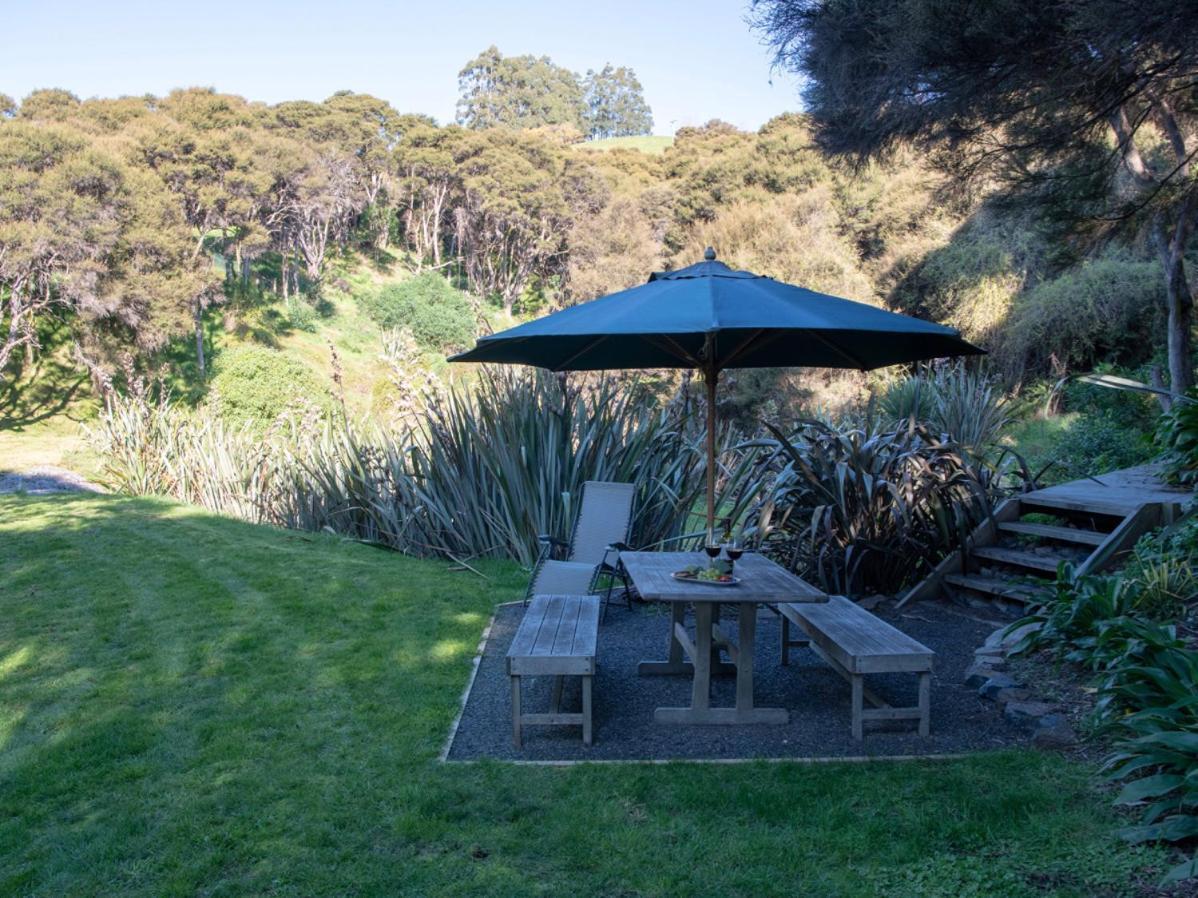 Kotare Point Paradise - Akaroa Holiday Home Экстерьер фото