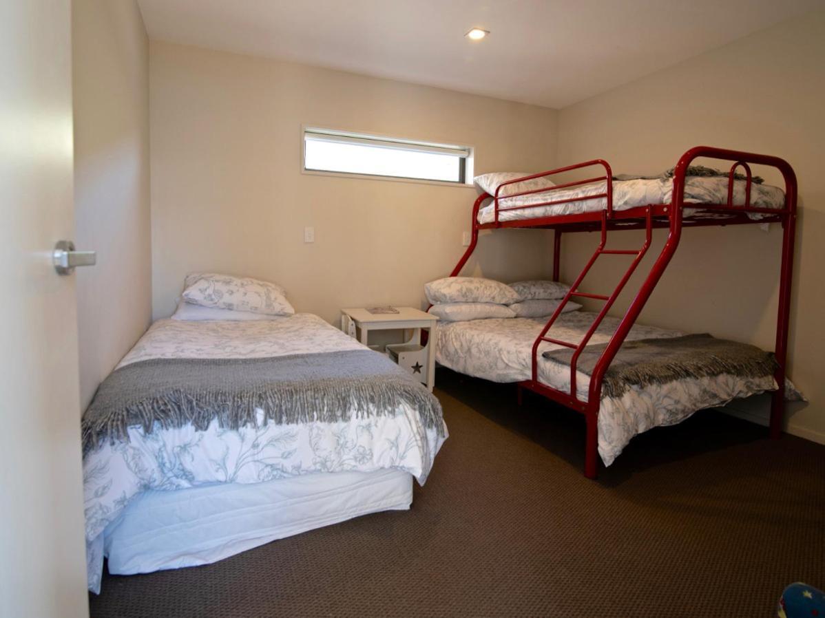 Kotare Point Paradise - Akaroa Holiday Home Экстерьер фото